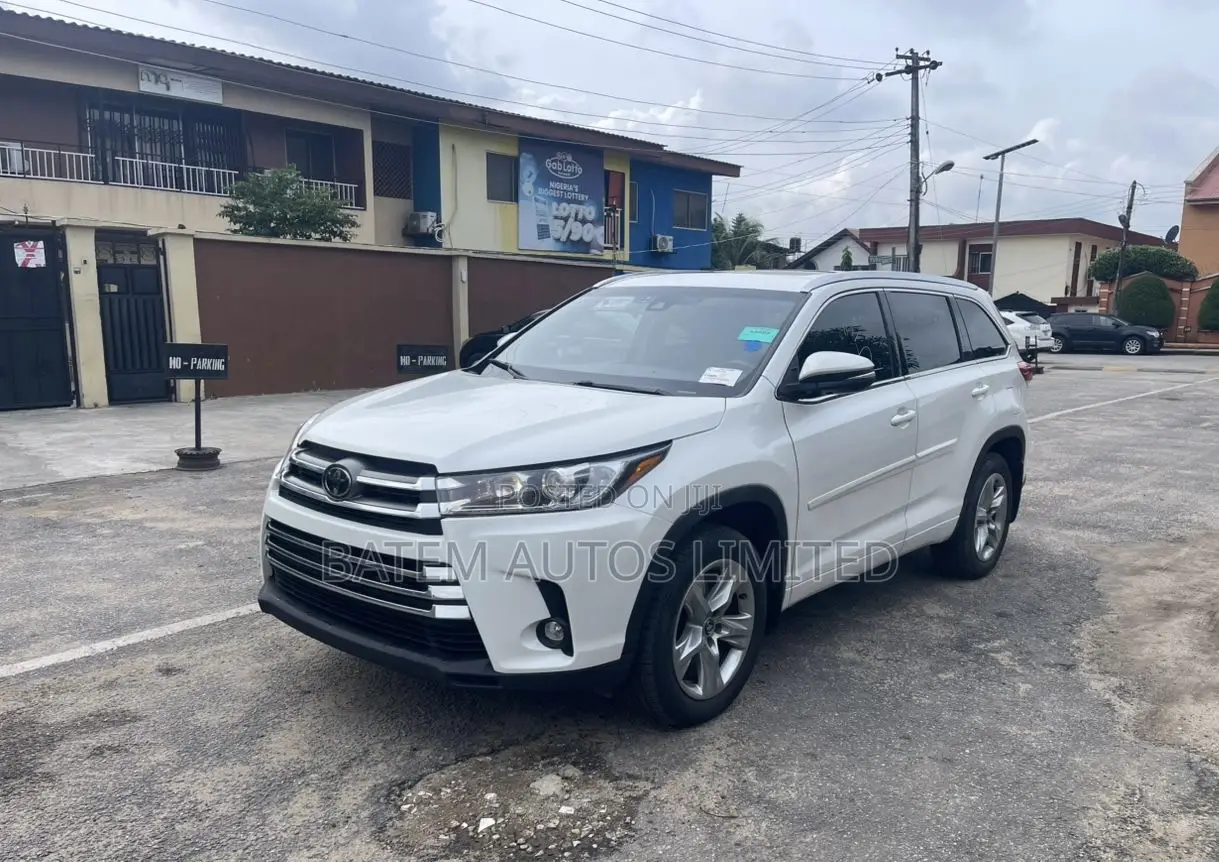 Toyota Highlander Limited Platinum 2019 White