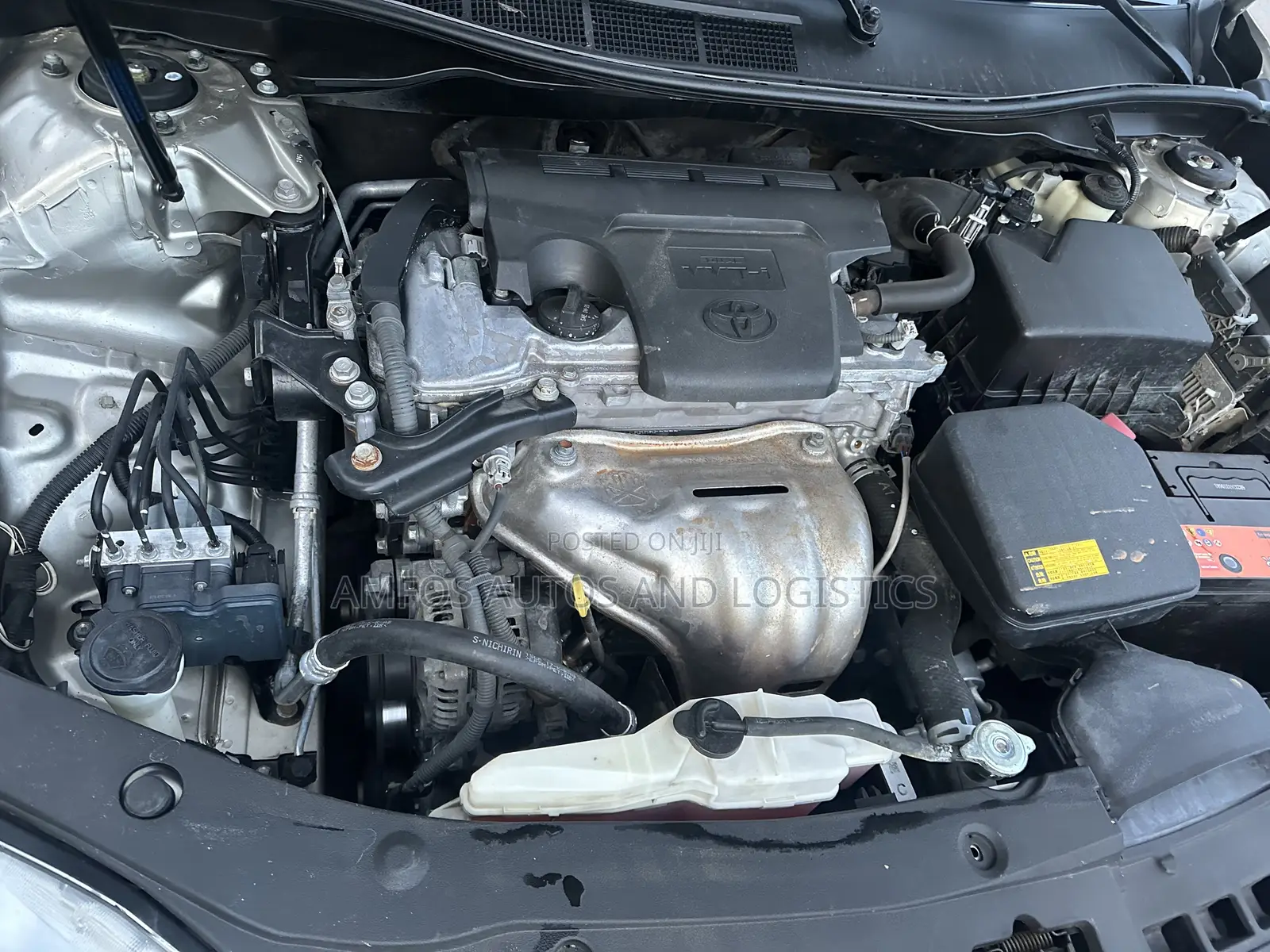 Toyota Camry LE 4dr Sedan (2.5L 4cyl 6A) 2015 Gold