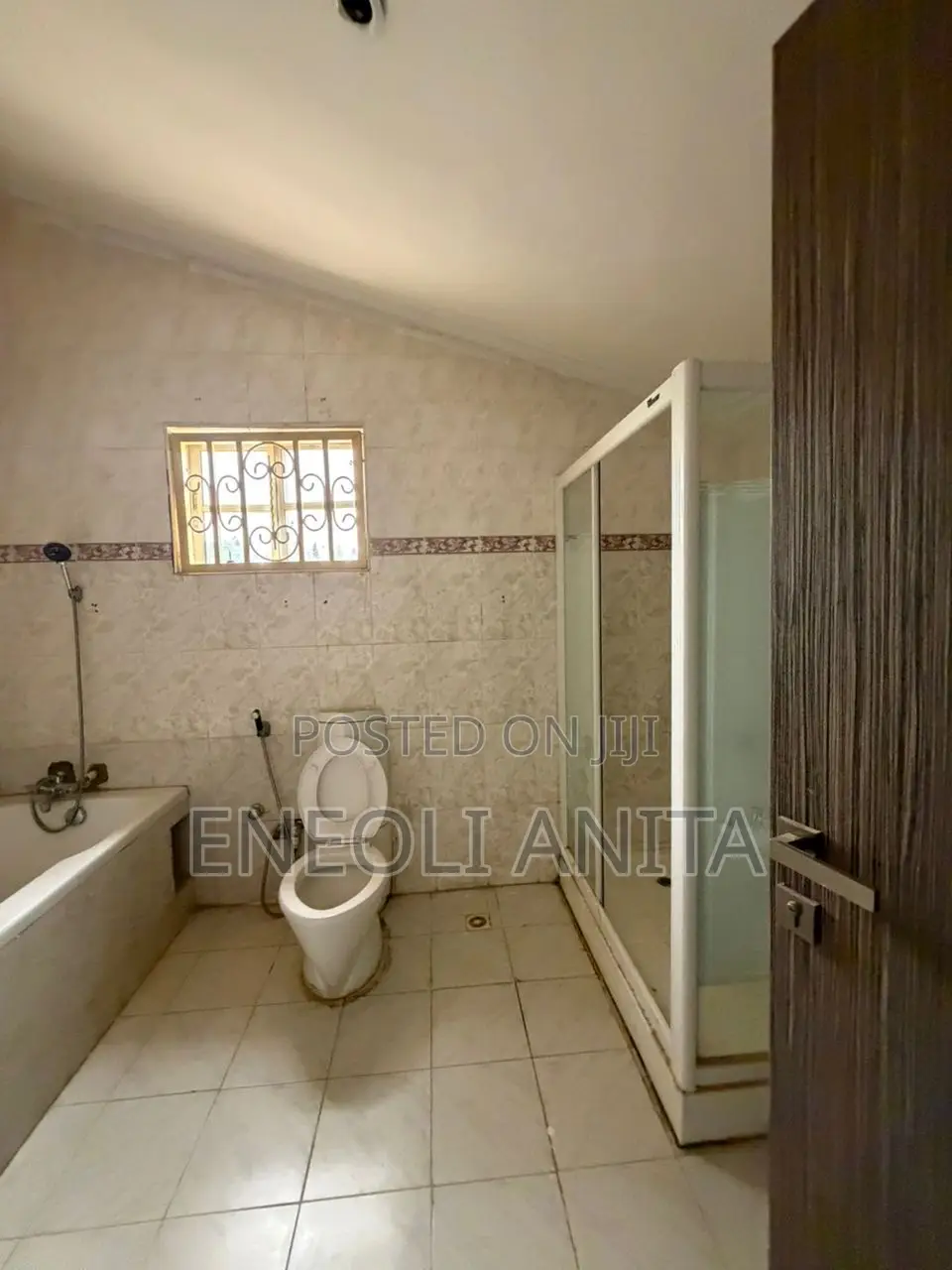 4bdrm Bungalow in Wuse for rent