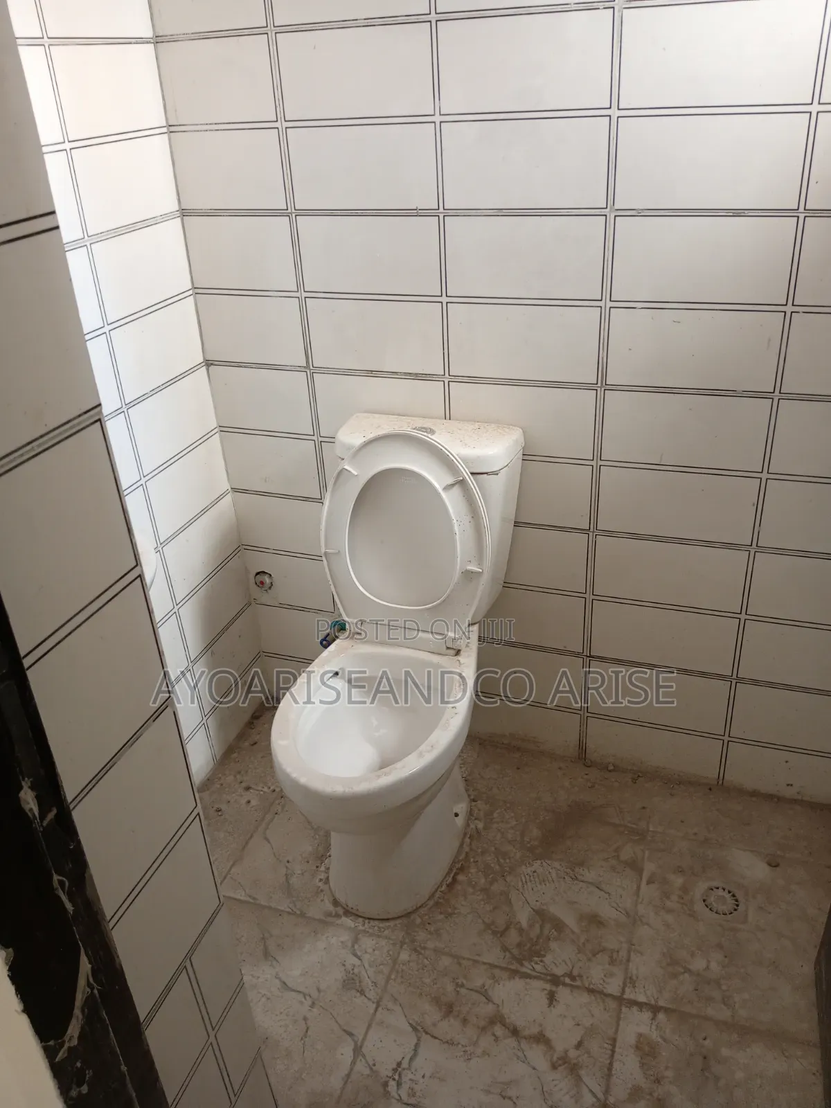 2bdrm Block of Flats in River Park, Lugbe District for rent