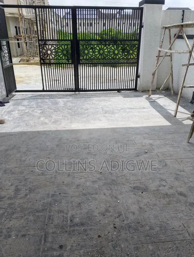 3bdrm Duplex in Abraham Adesanya for sale