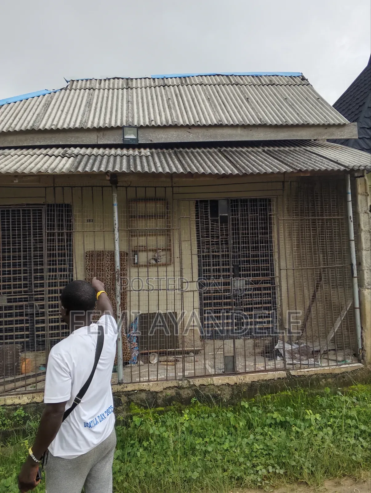 Furnished 3bdrm Bungalow in Oreta Estate, Igbogbo for sale