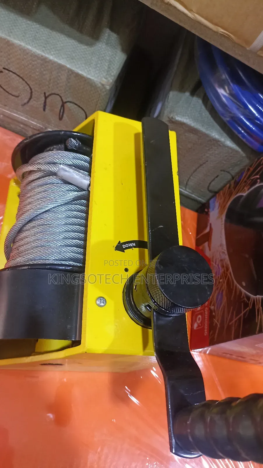 500kg Self-locking Hand Crank Winches Heavy Duty Winch With Steel Rope