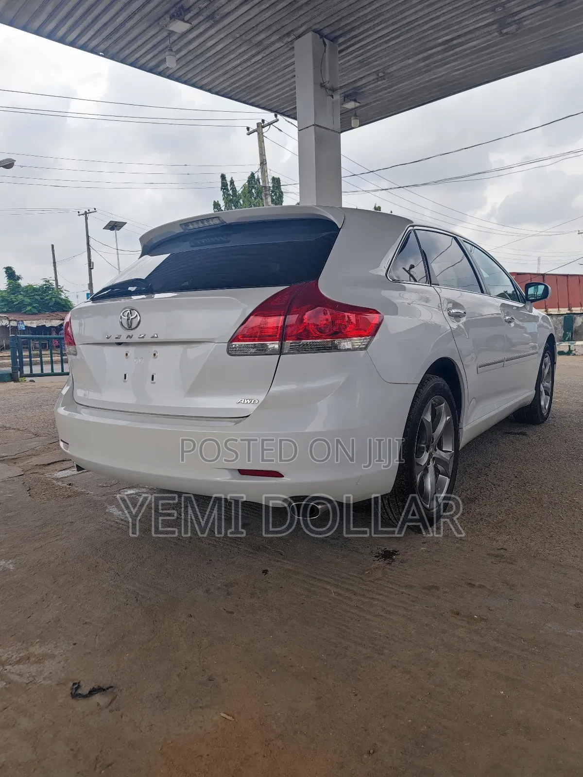 Toyota Venza AWD 2010 White