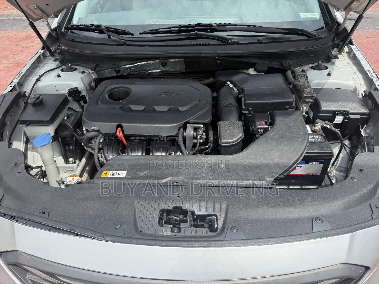 Hyundai Sonata SE 4dr Sedan (2.4L 4cyl 6A) 2015 Silver