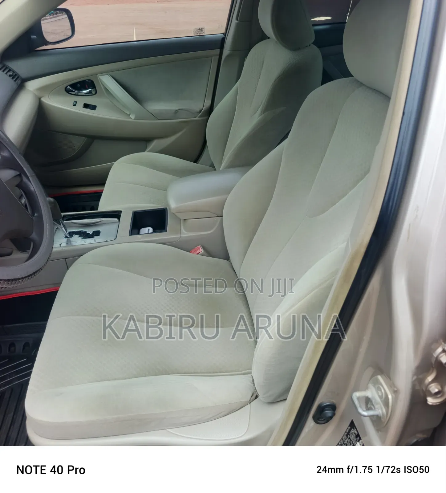 Toyota Camry 2006 Gold