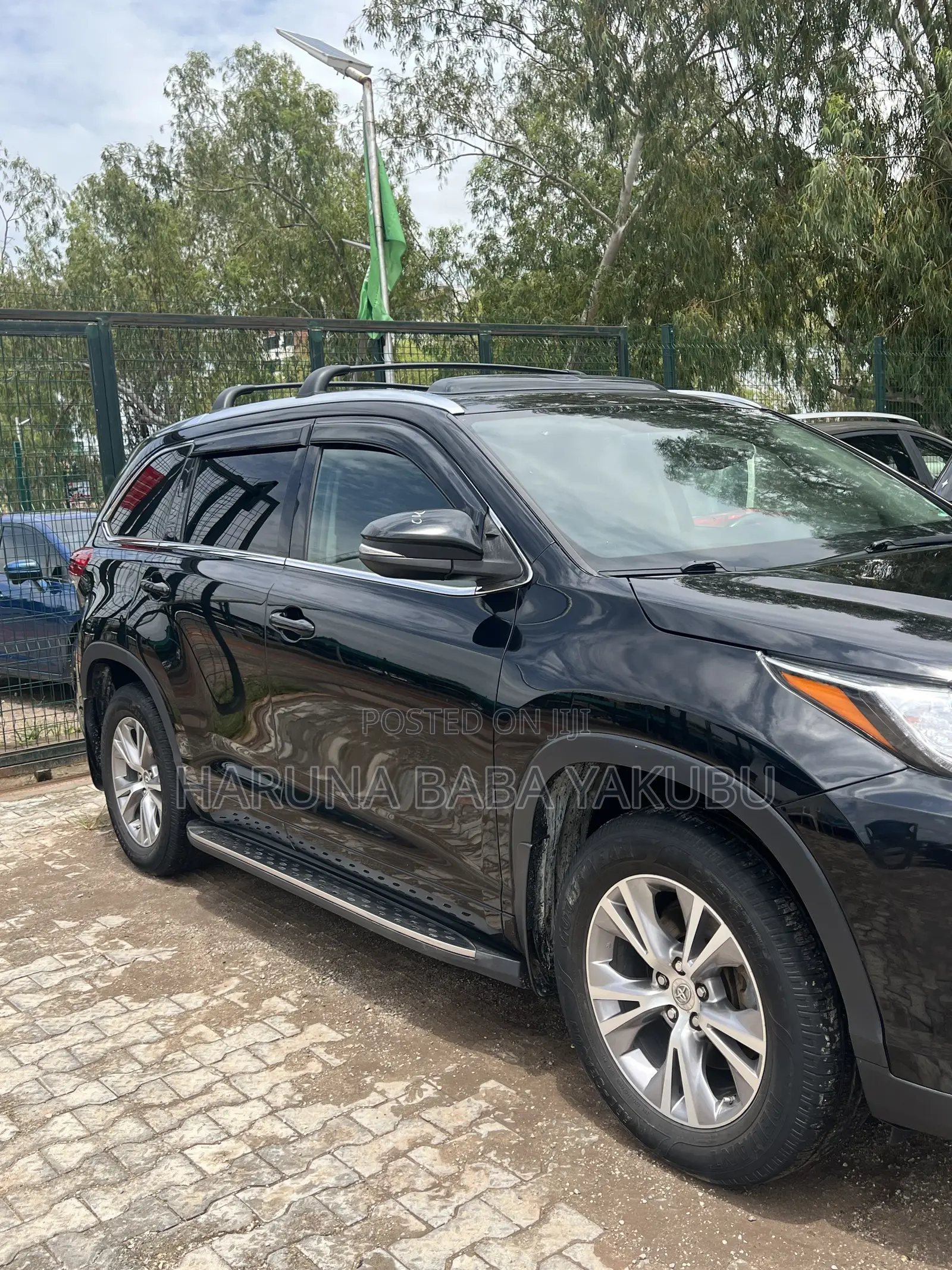 Toyota Highlander XLE 4x2 V6 (3.5L 6cyl 8A) 2018 Black