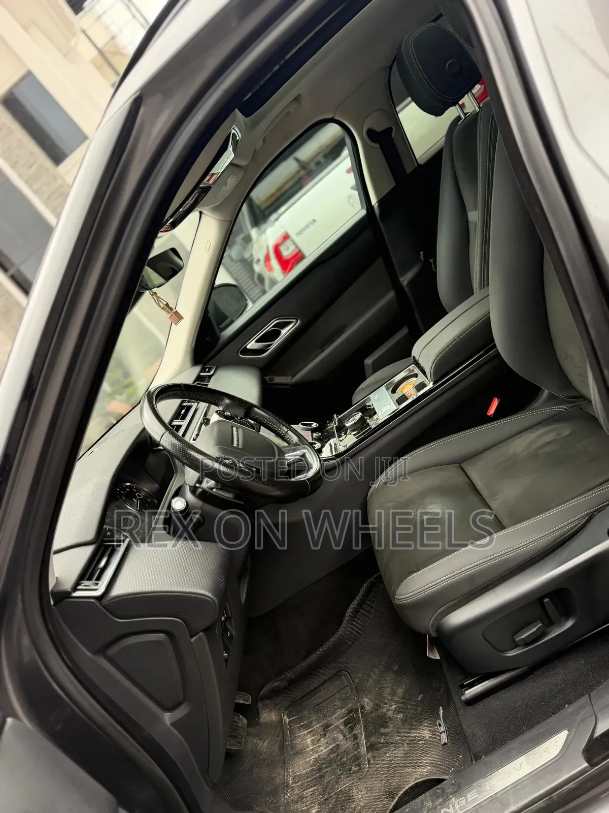 Land Rover Range Rover Velar 2019 Gray