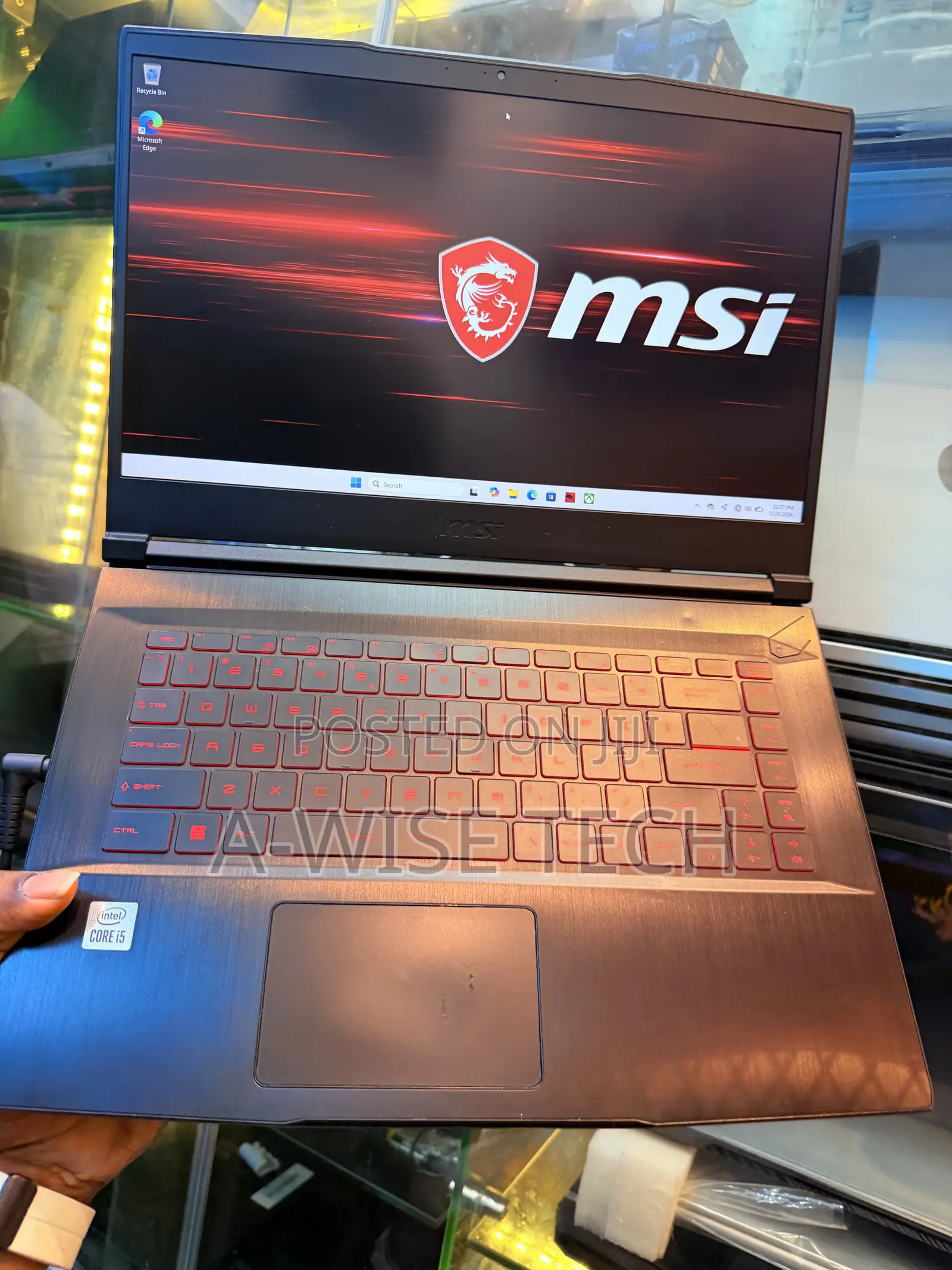 Laptop MSI GF65 Thin 10UE 16GB Intel Core i5 SSD 512GB