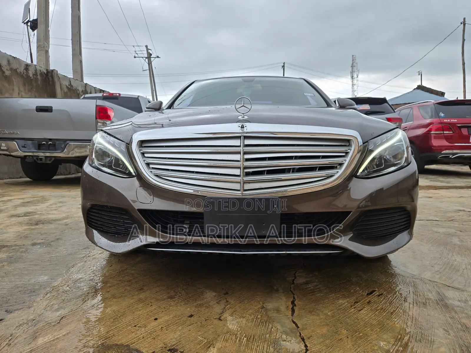 Mercedes-Benz C300 2015 Brown