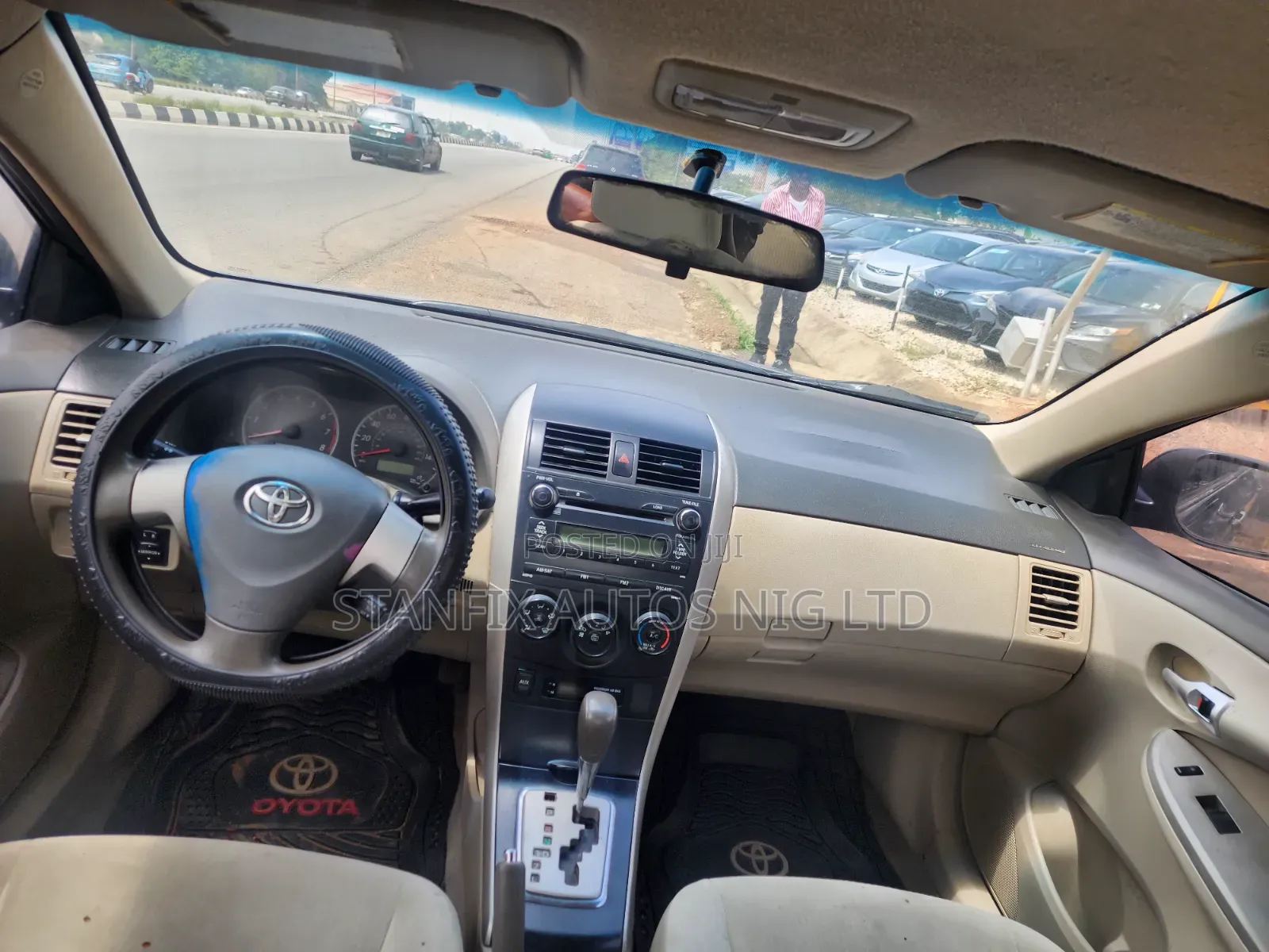 Toyota Corolla 2010 Gray