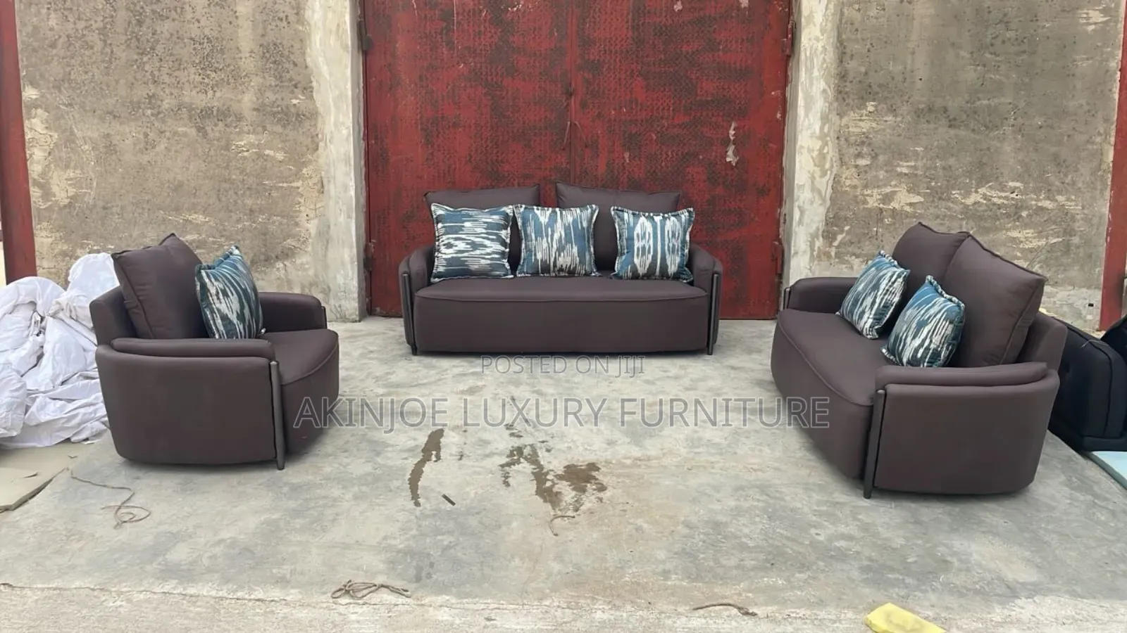 Luxury Contemporary Sofa