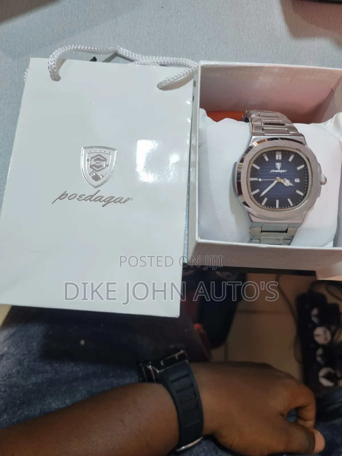 Poedagar Wrist Watch