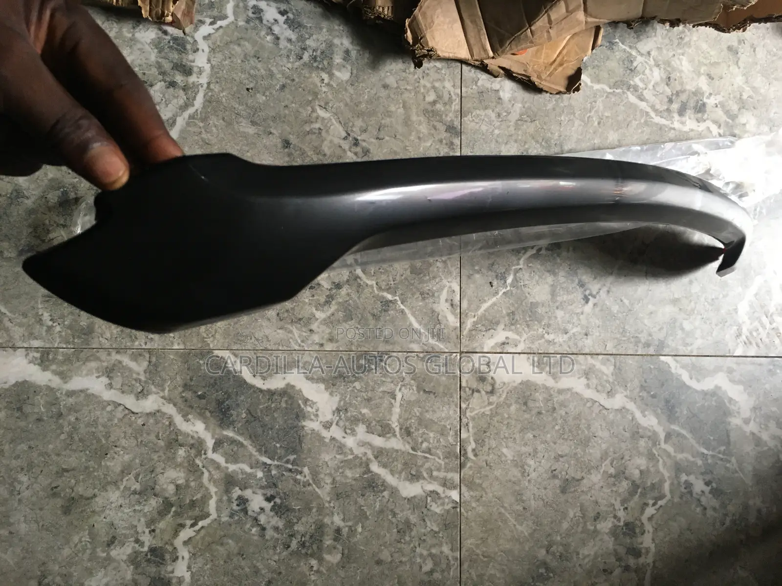 Bonnet Chrome Hilux 2022