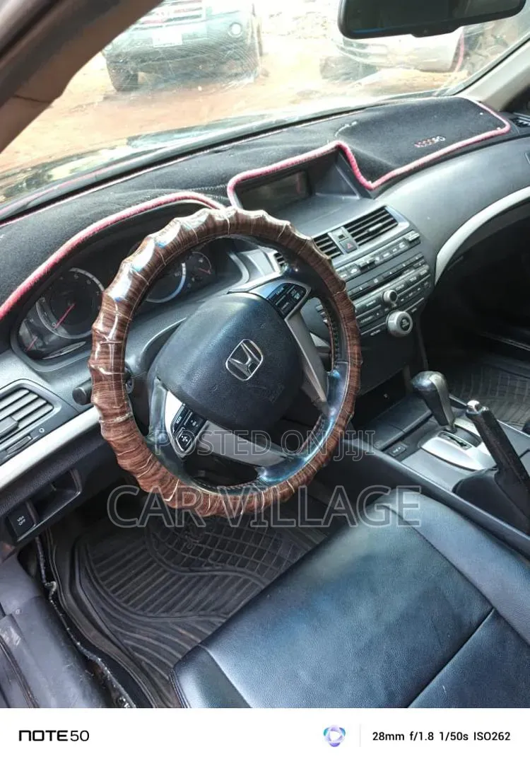 Honda Accord 2010 Black