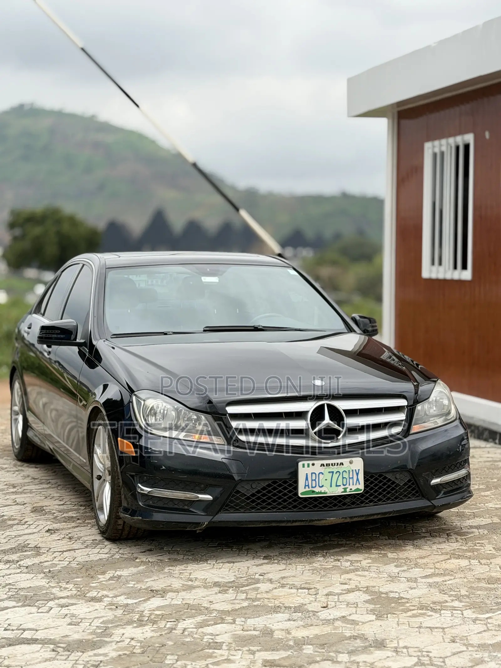 Mercedes-Benz C300 Luxury 4Matic Sedan AWD (3.5L 6cyl 7A) 2013 Black