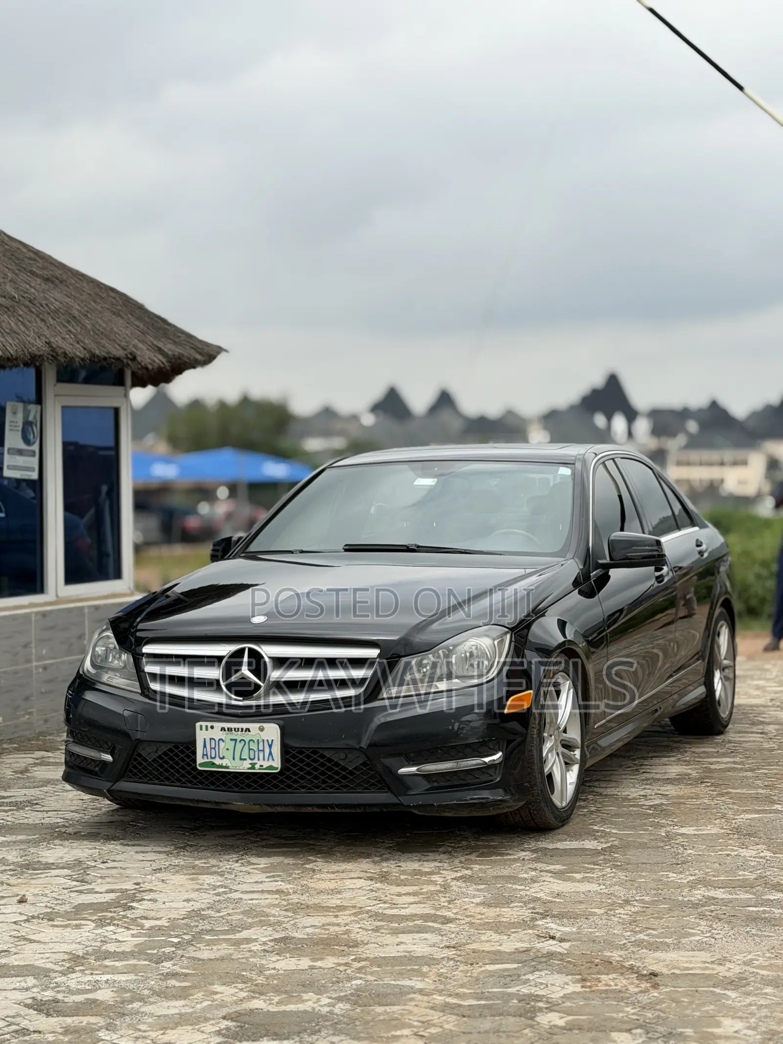 Mercedes-Benz C300 Luxury 4Matic Sedan AWD (3.5L 6cyl 7A) 2013 Black