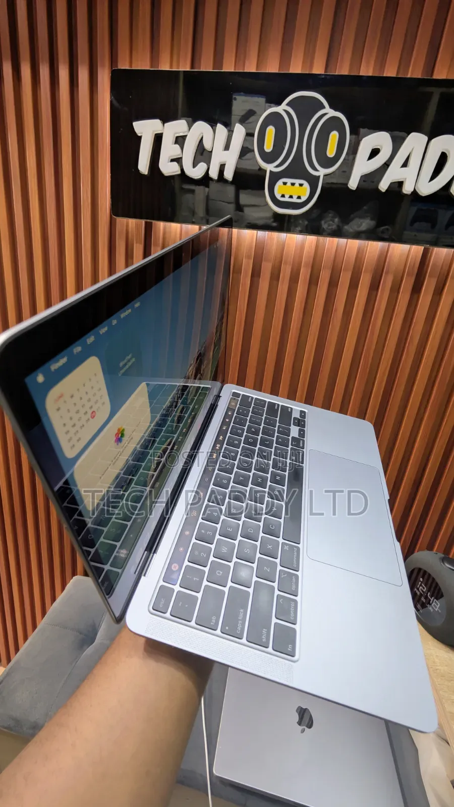 Laptop Apple MacBook Pro 2020 16GB Intel Core i5 SSD 500GB