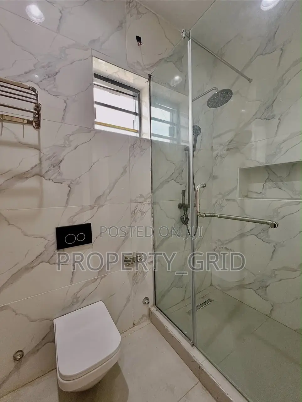 5bdrm Duplex in Royal Garden Estate, Ajah for sale