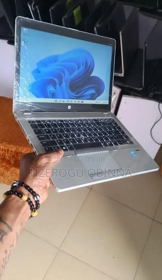 Laptop HP EliteBook Folio 8GB Intel Core i5 HDD+SSD 500GB