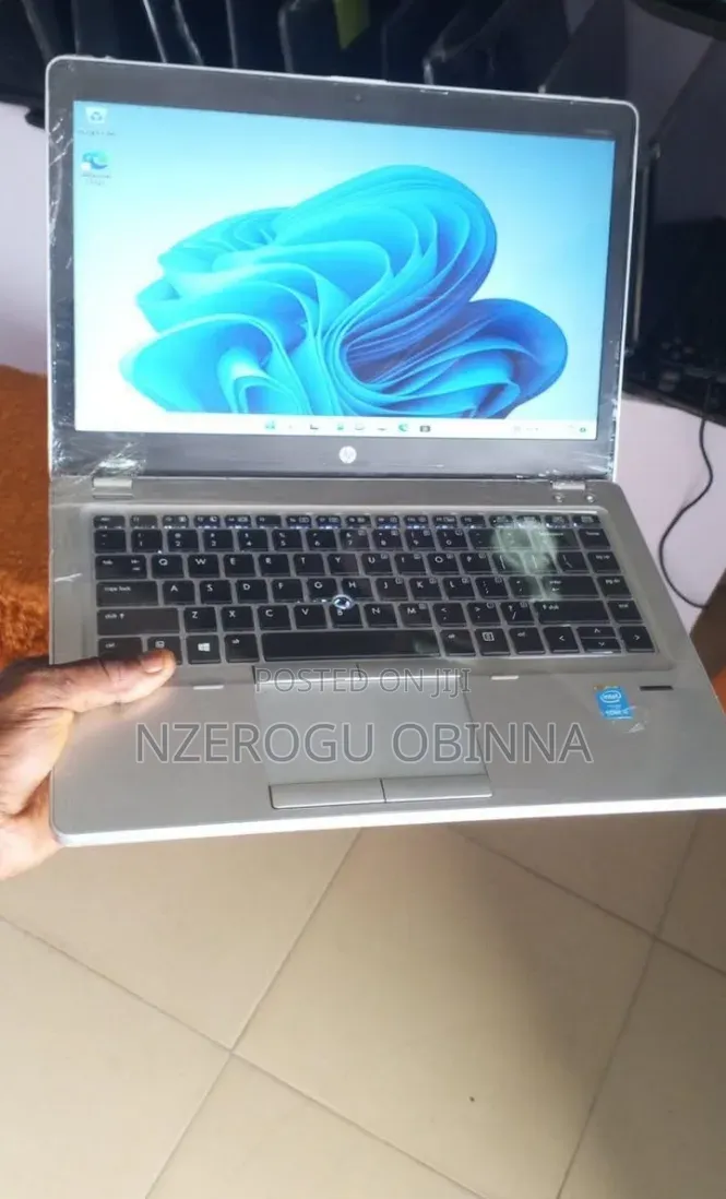 Laptop HP EliteBook Folio 8GB Intel Core i5 HDD+SSD 500GB