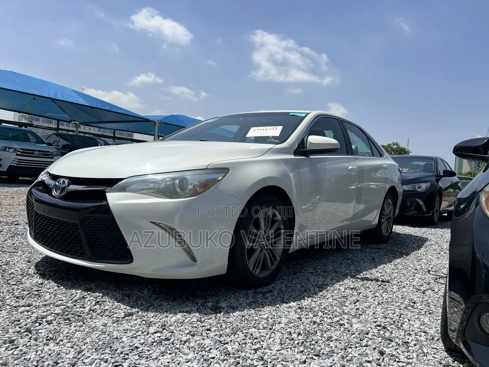 Toyota Camry SE 4dr Sedan (2.5L 4cyl 6A) 2016 White