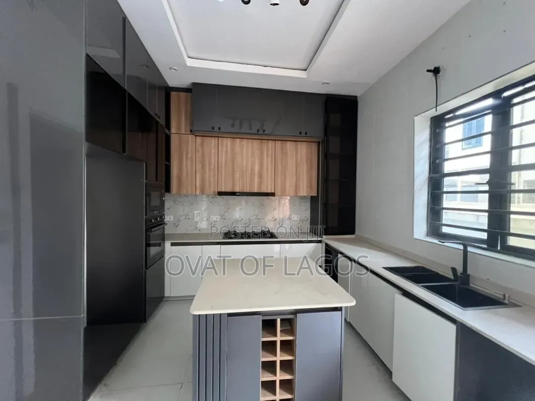 4bdrm Duplex in Orchid, Lekki Expressway for sale