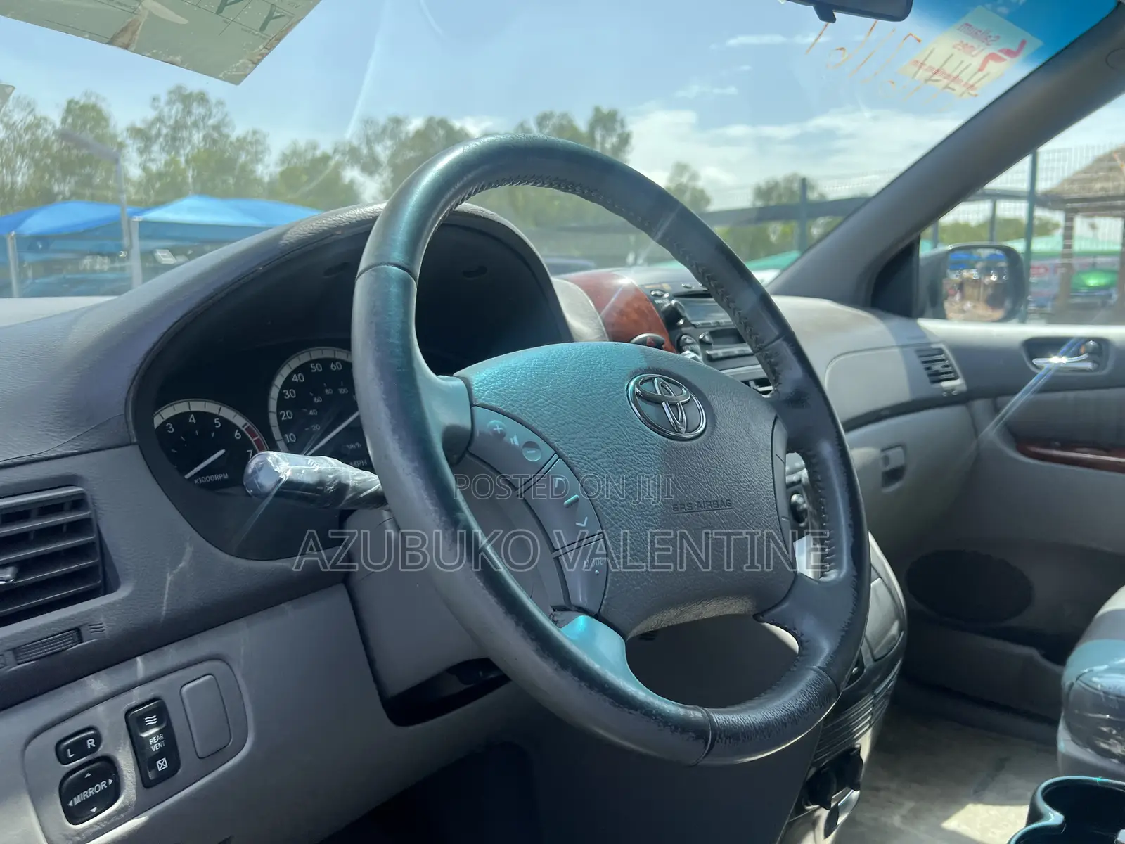 Toyota Sienna XLE 7 Passenger 2010 Gray