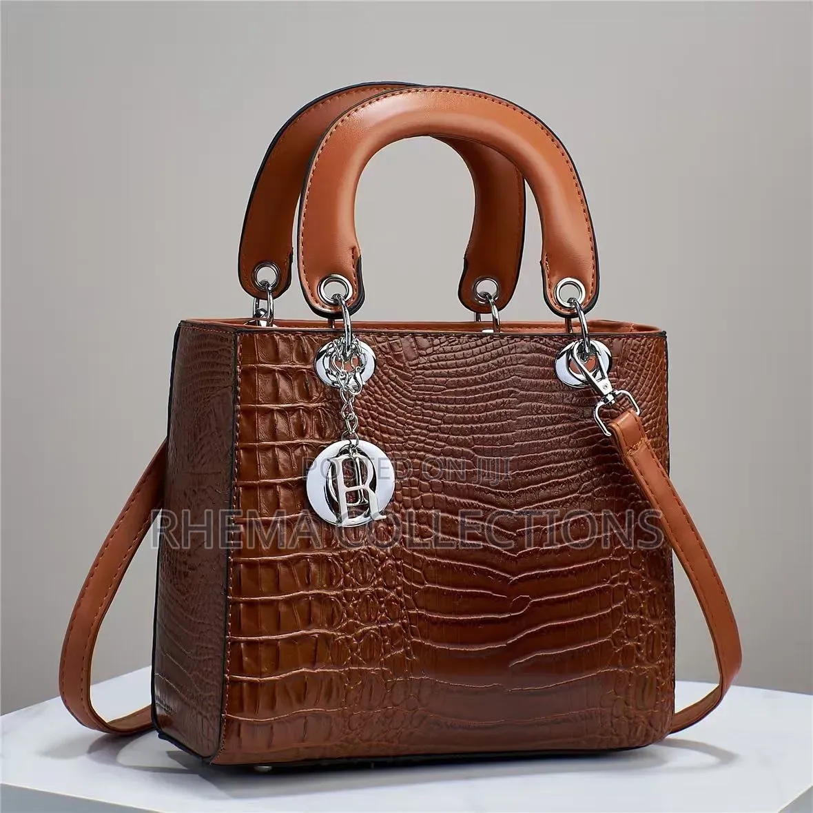 Quality Ladies Leather Bag