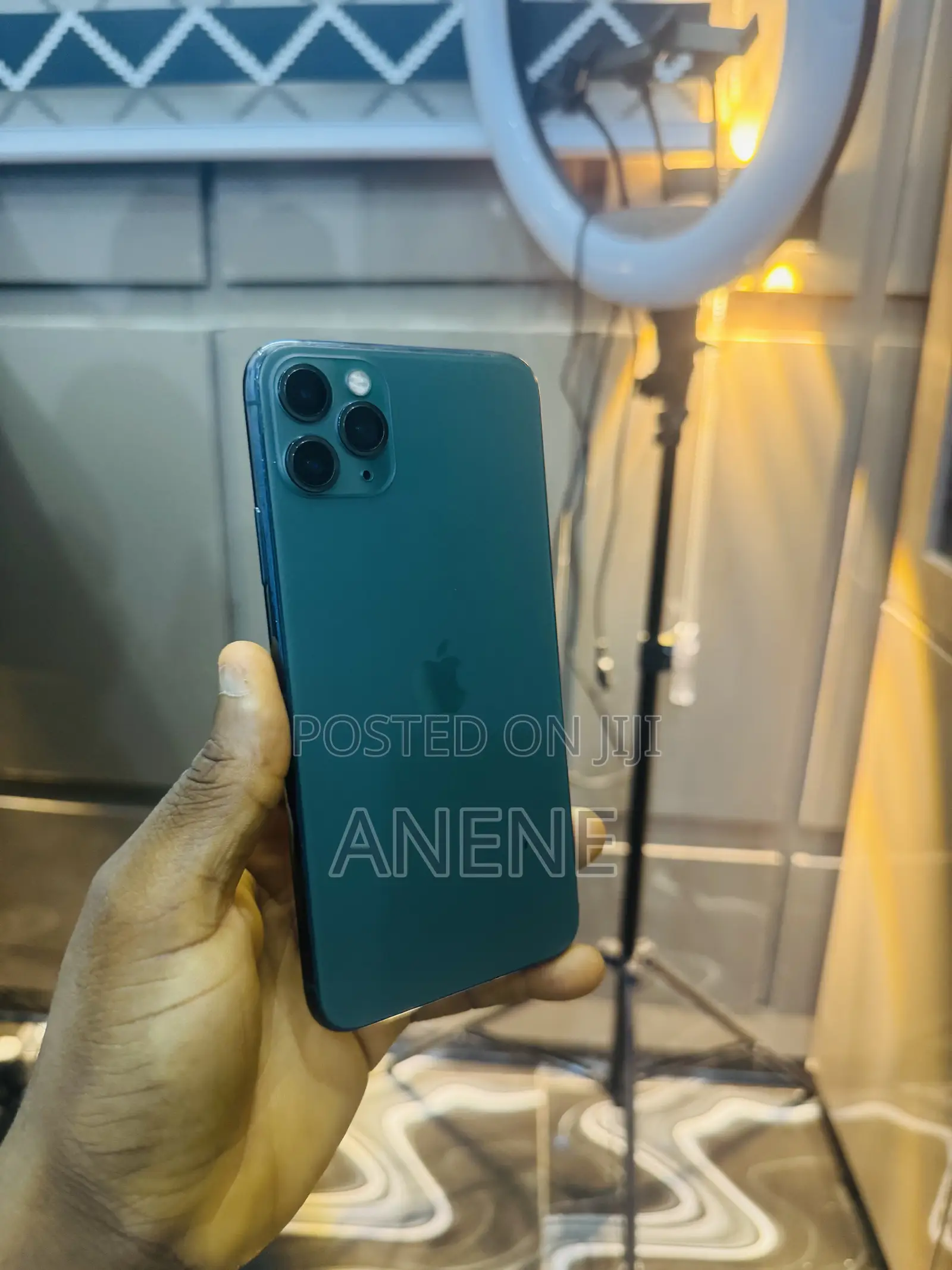 Apple iPhone 11 Pro Max 64 GB Green