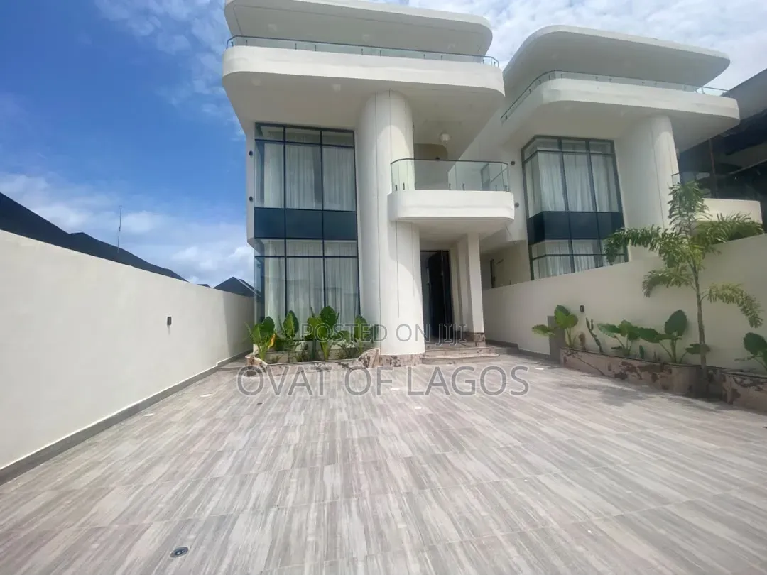 5bdrm Duplex in Orchid, Lekki Expressway for sale