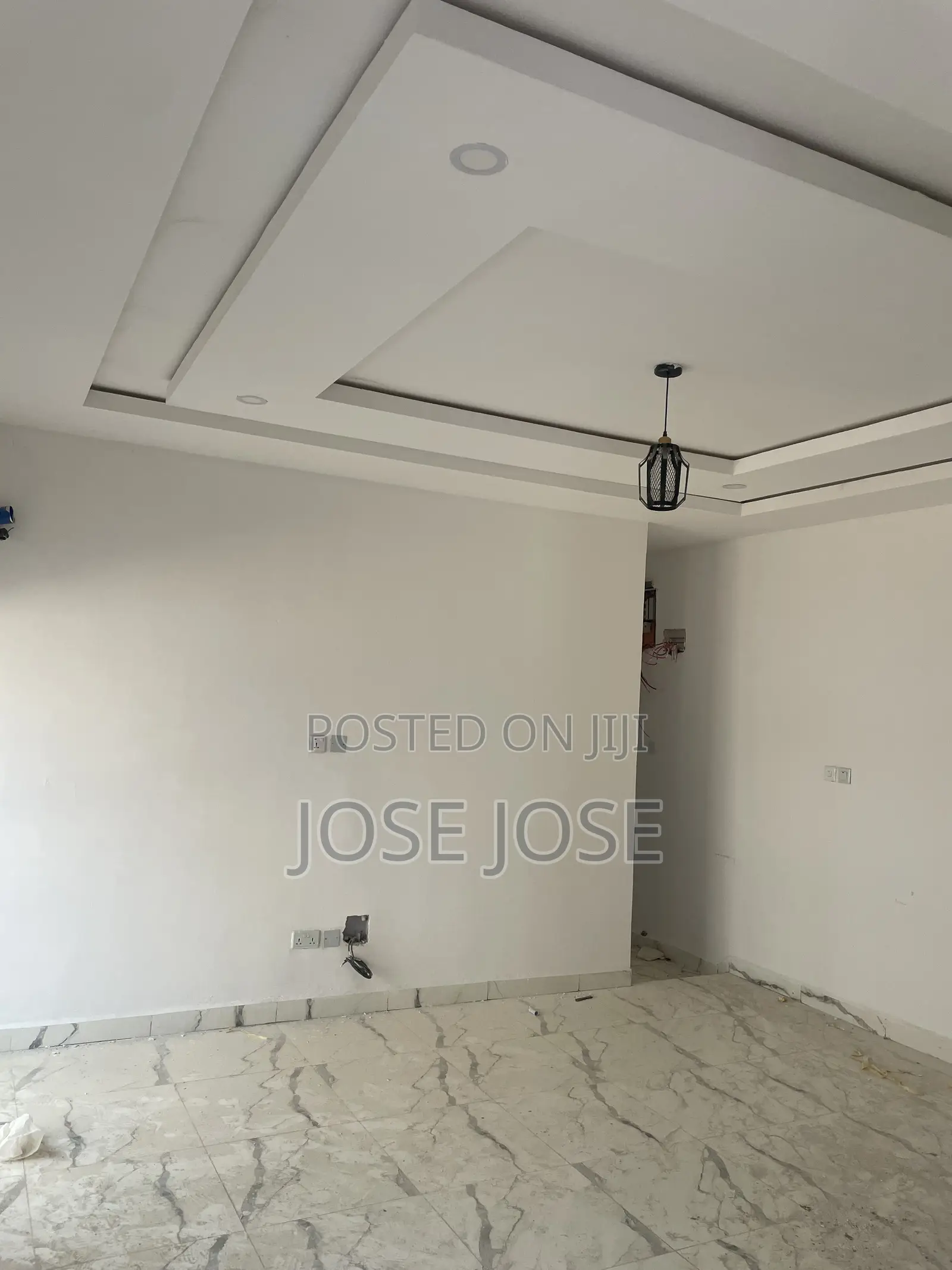 Furnished 3bdrm Block of Flats in Ask Agent, Karmo for sale