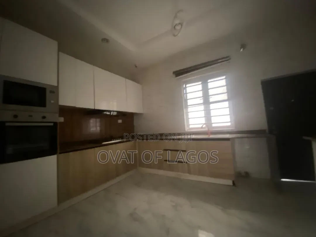 4bdrm Duplex in Orchid, Lekki Expressway for rent