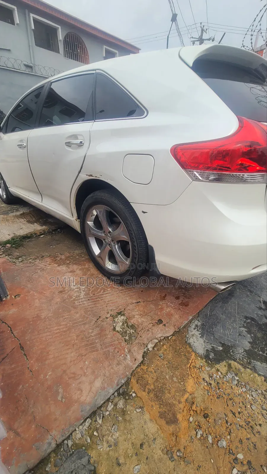 Toyota Venza 2010 White