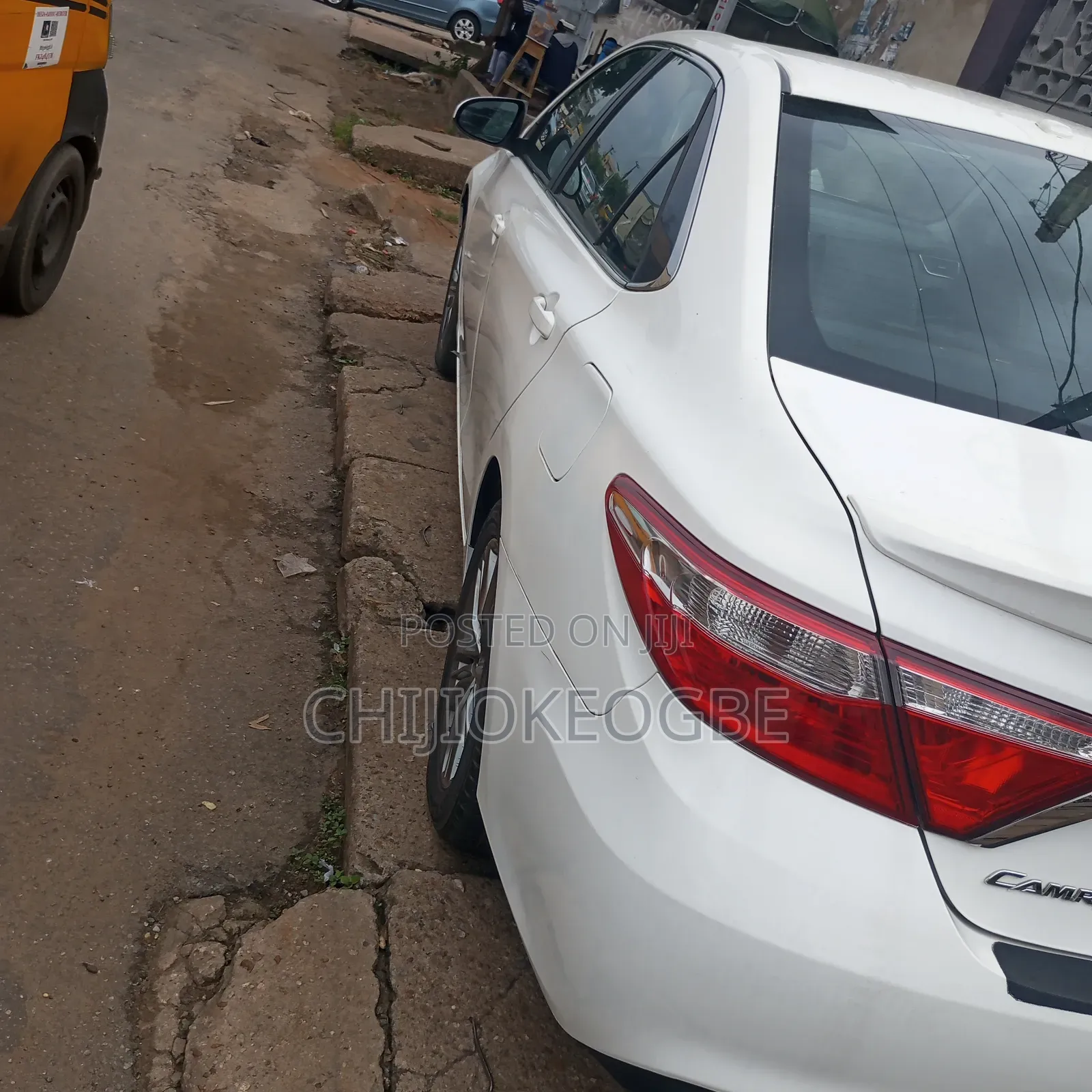 Toyota Camry 2015 White