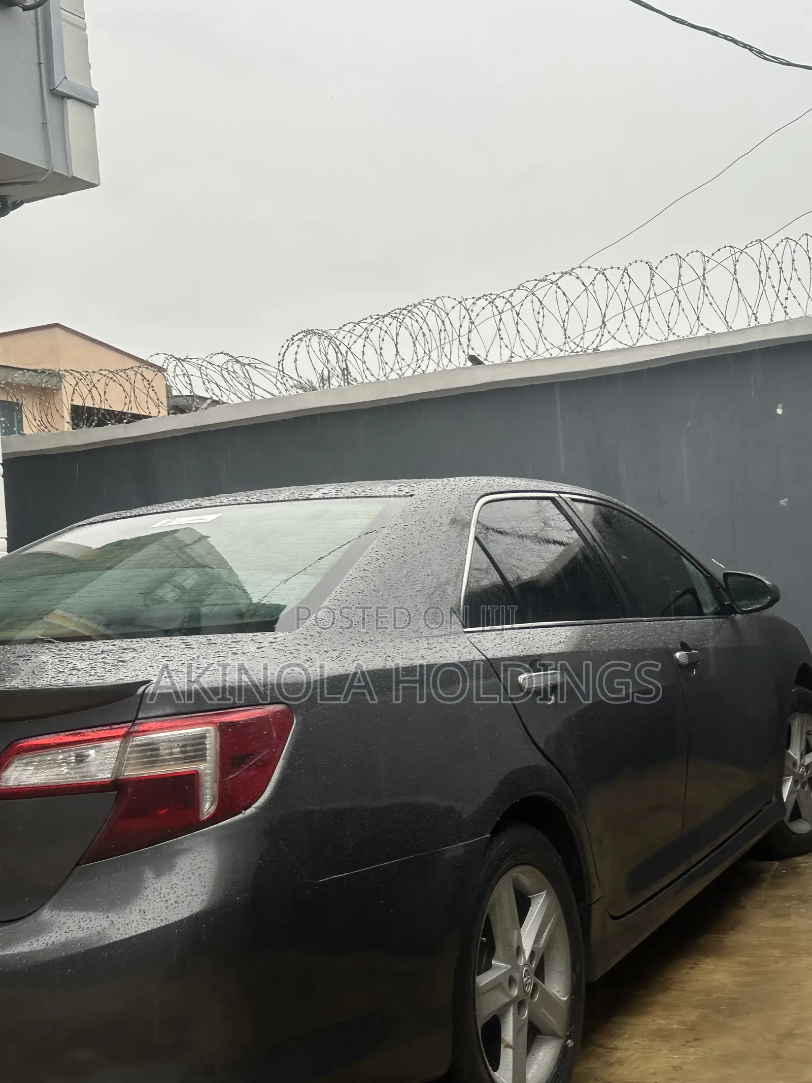 Toyota Camry SE 4dr Sedan (2.5L 4cyl 6A) 2013 Gray