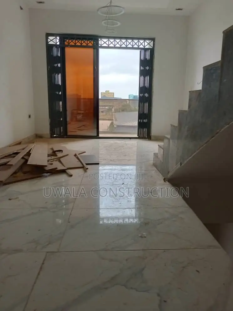 4bdrm Apartment in Jahi for sale