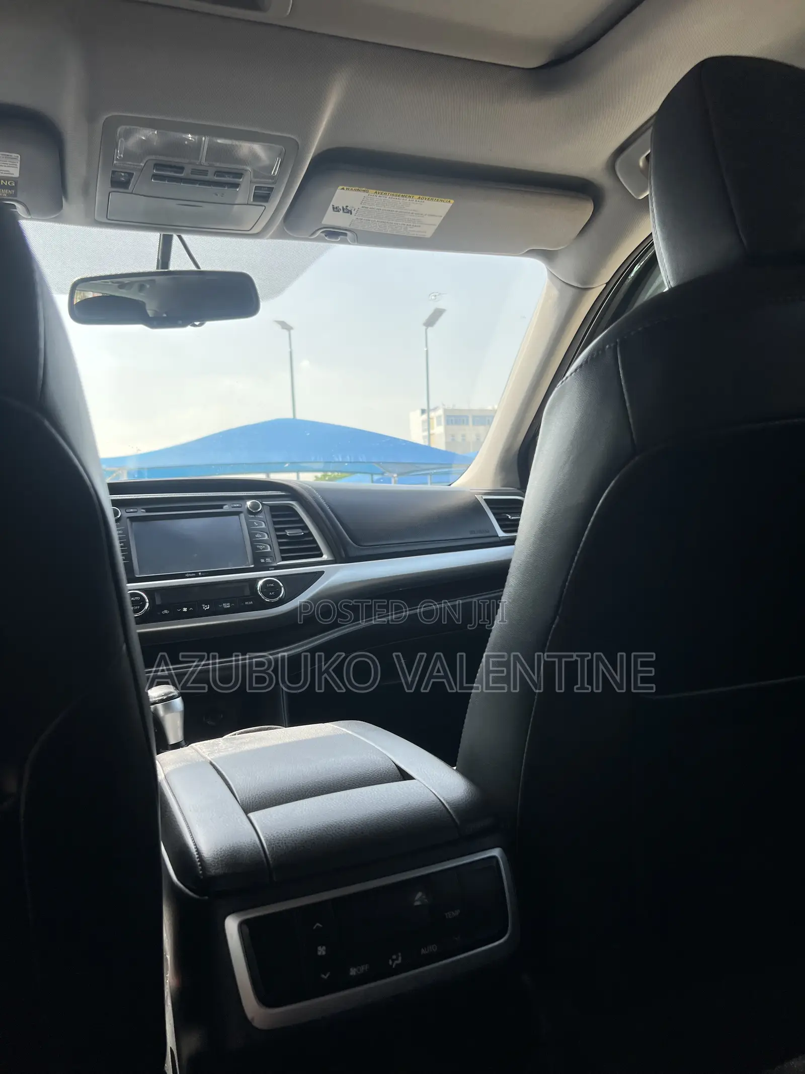 Toyota Highlander XLE 4x4 V6 (3.5L 6cyl 8A) 2018 Black