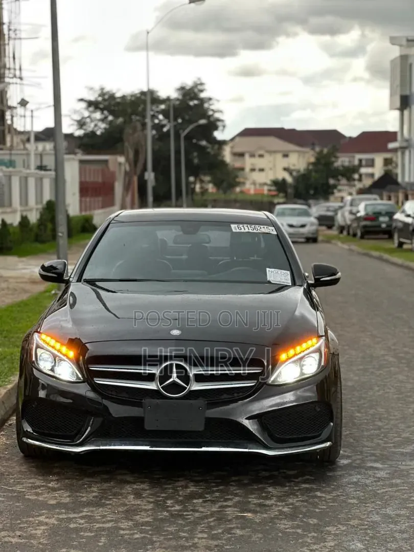 Mercedes-Benz C400 2017 Black