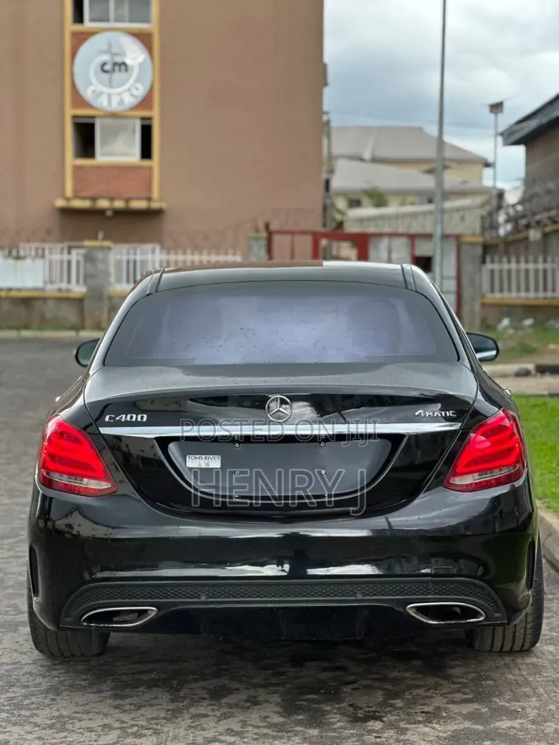 Mercedes-Benz C400 2017 Black