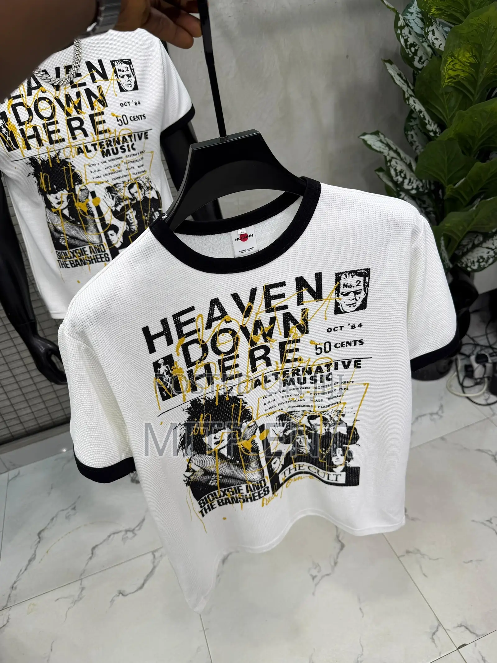 Men Cropped Graphic Tees