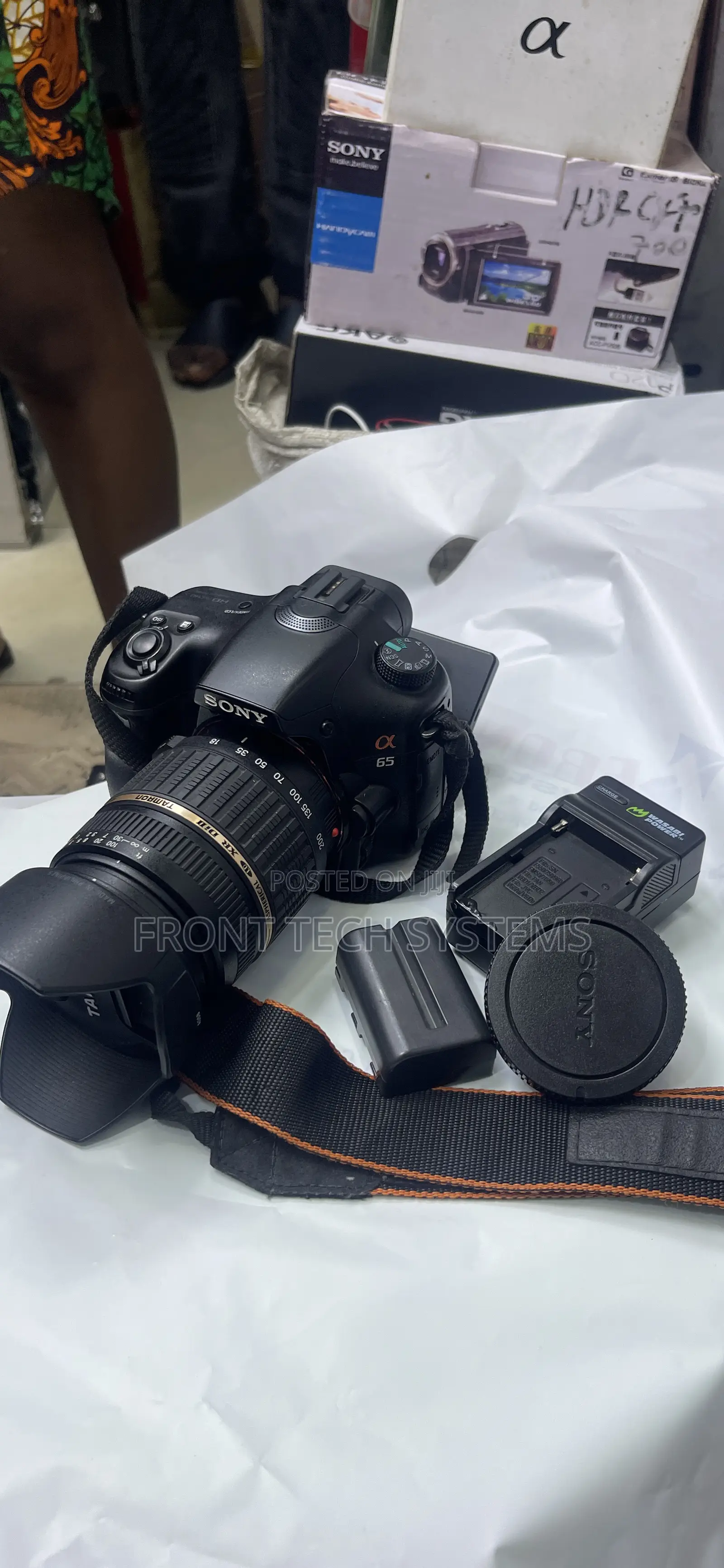 Sony Alpha A65 With 18/200mm Zoom Lens