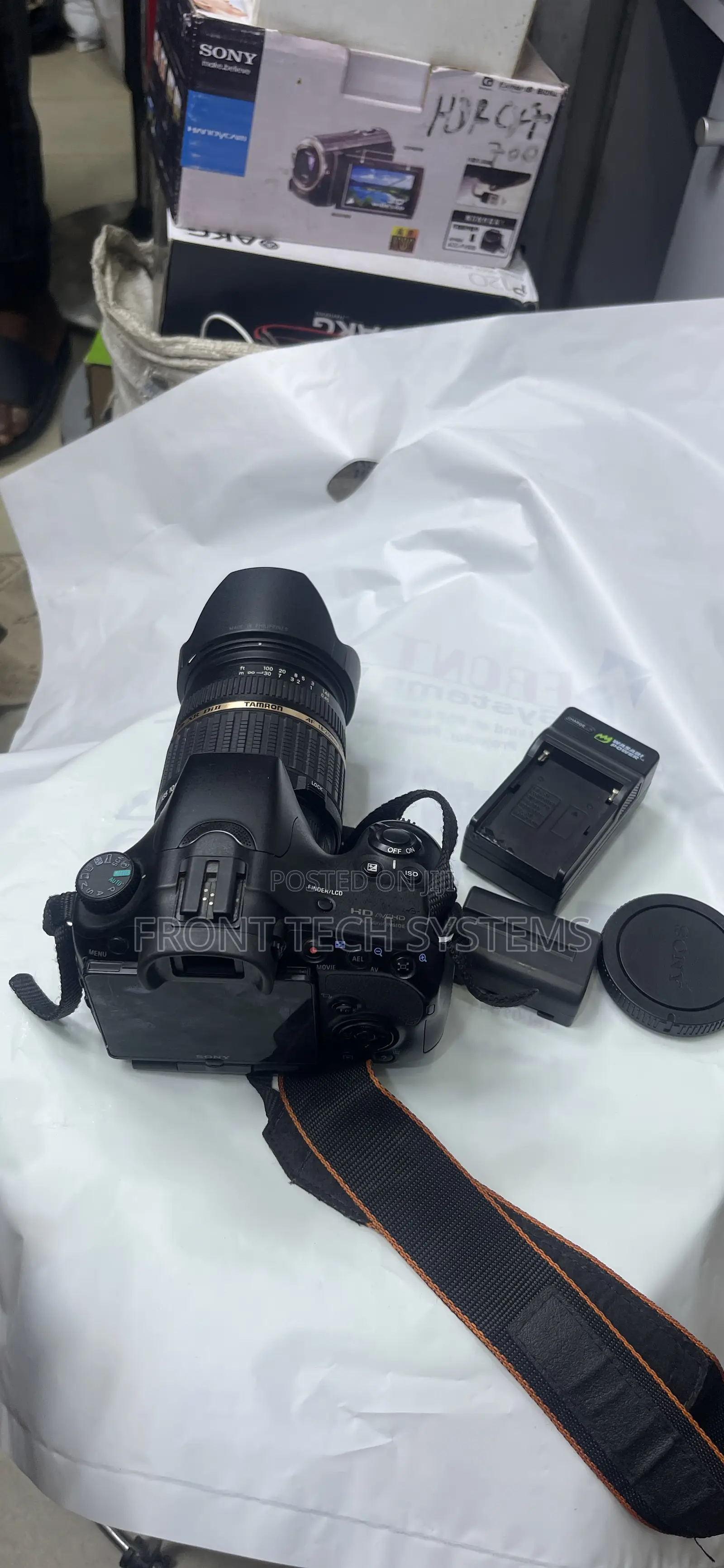 Sony Alpha A65 With 18/200mm Zoom Lens