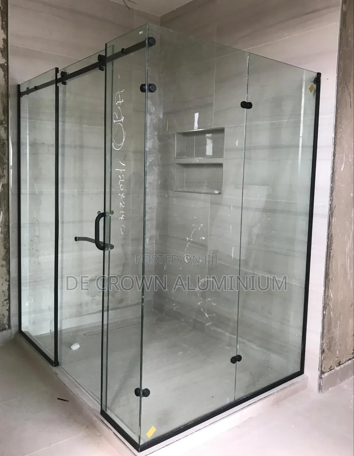 10mm Tempered Glass Shower Cubicle Sliding Door Black Frame