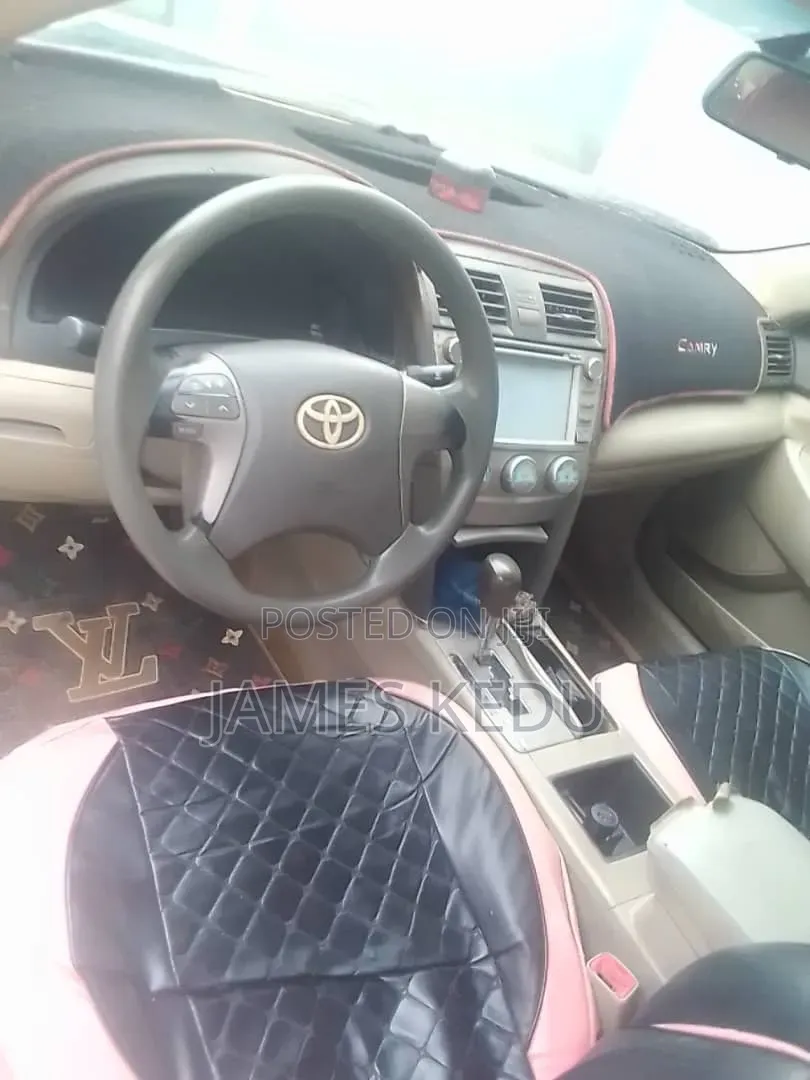 Toyota Camry 2009