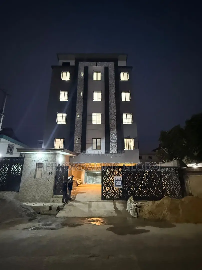 Furnished 3bdrm Apartment in Queens Manor, Alagomeji for sale