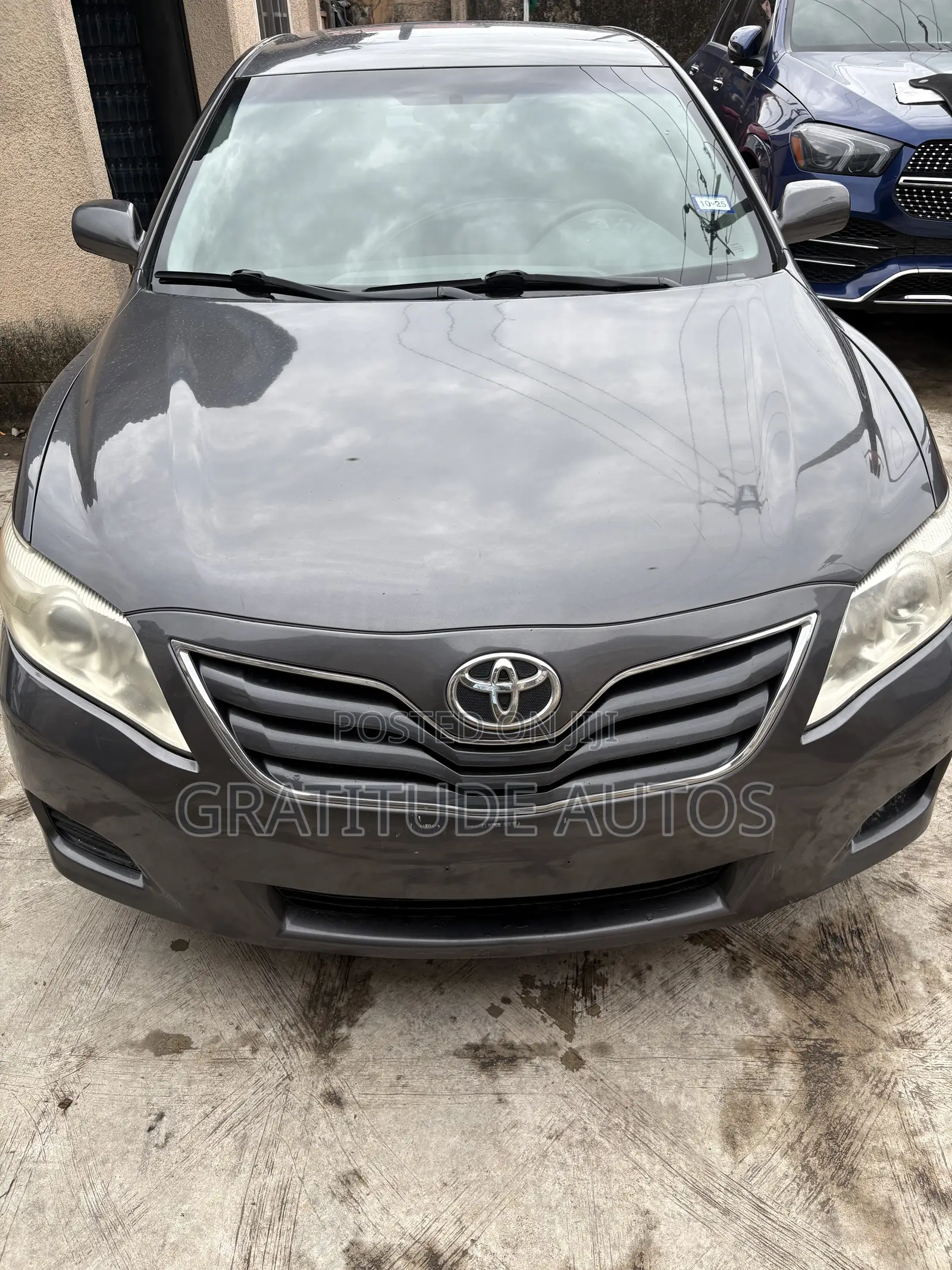 Toyota Camry LE 4dr Sedan (2.5L 4cyl 6AM) 2010 Silver