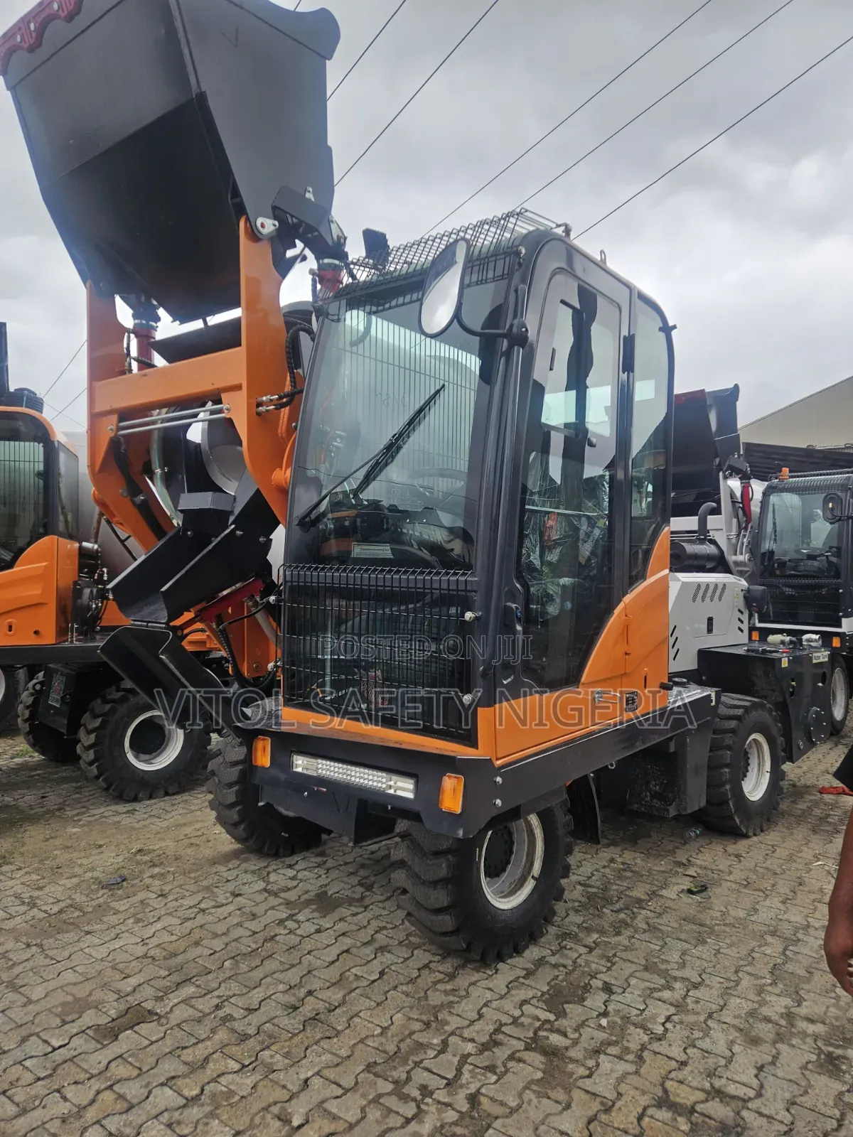 4cubic Oceanic Mobile Selfloading Concrete Mixer