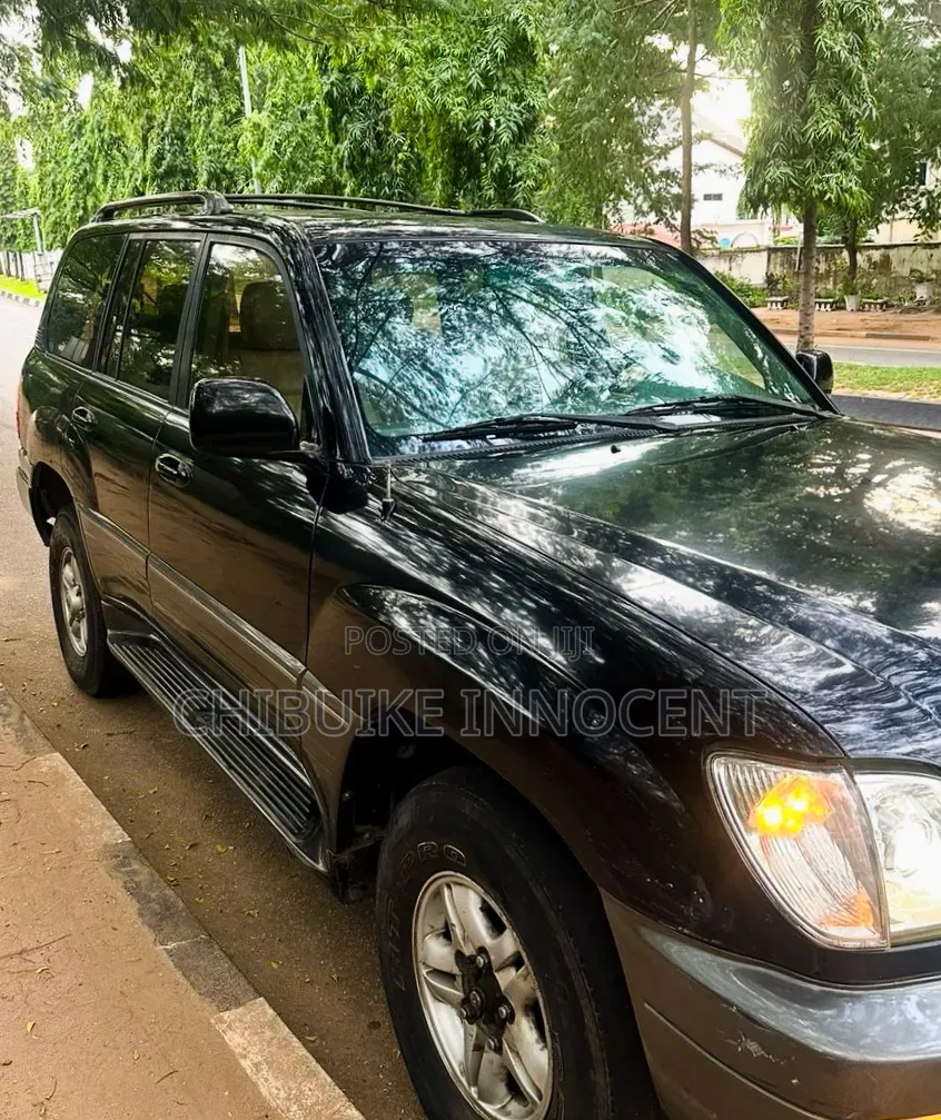 Lexus LX 470 AWD 2005 Black
