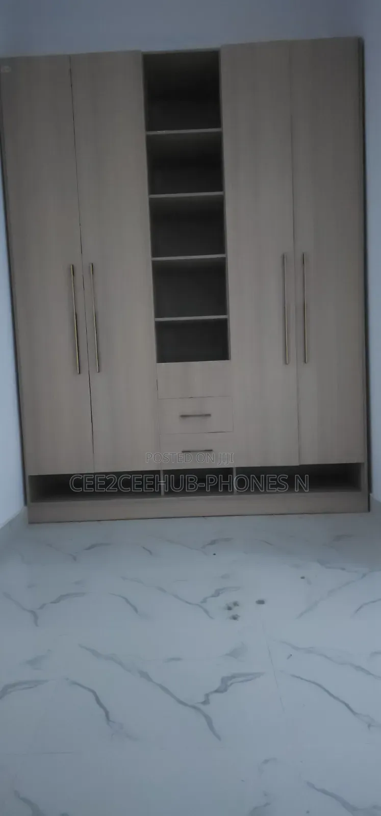 Wardrope Closet- 8feet by 6feet